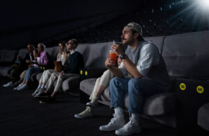 Rozwój stołecznej kinematografii – historia i teraźniejszość warszawskich kin